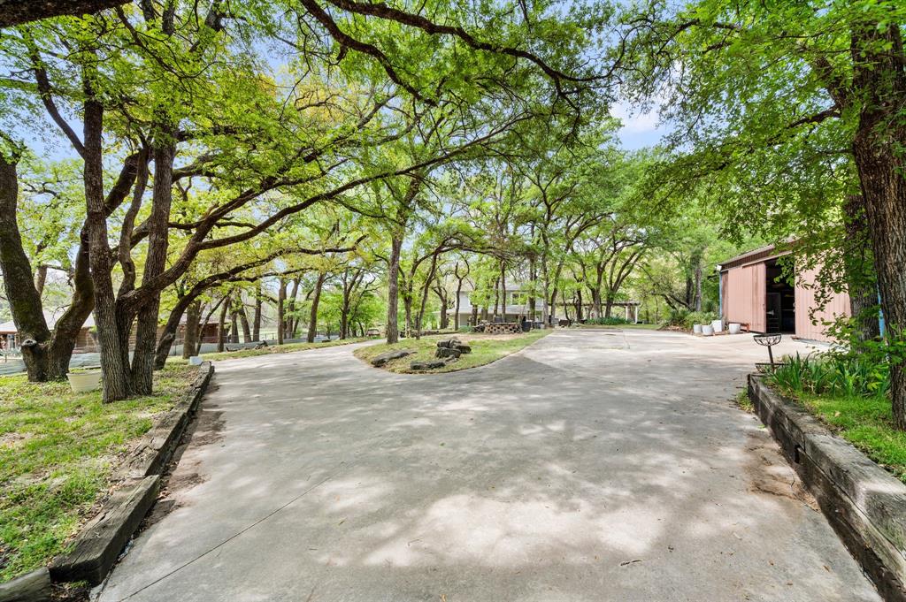 103 County Road 4853 Newark, TX 76071 - Photo 33 of 40