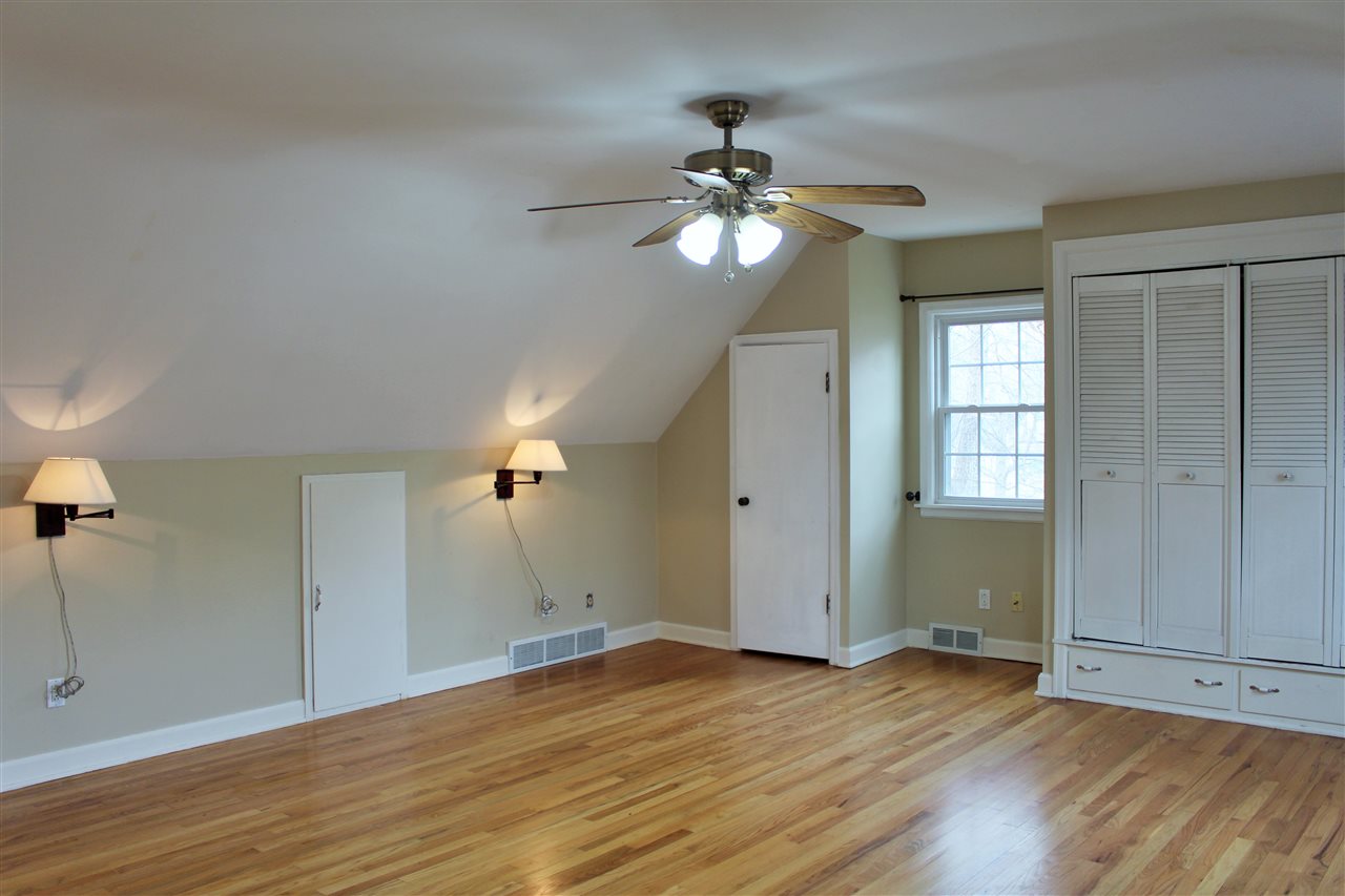 11 Hawthorne Road Rock Island, IL 61201 - Photo 14 of 24 Gallery Image 14