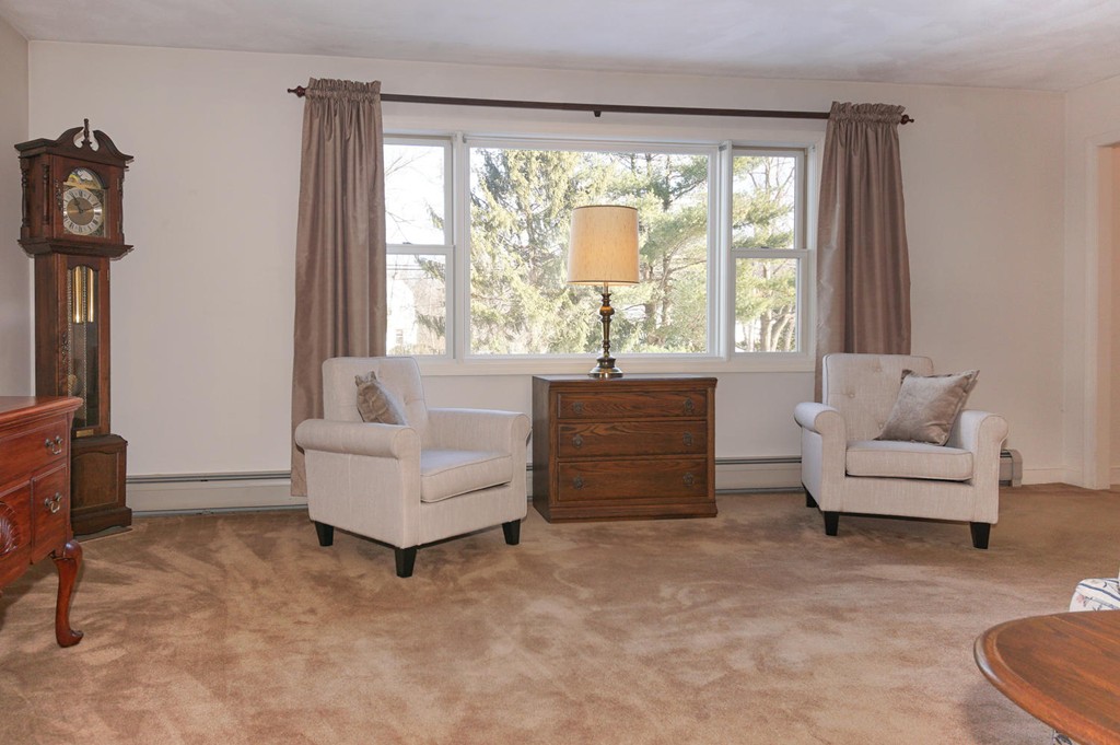 17 Lowell Road Westford, MA 01886 - Photo 11 of 25 Gallery Image 11