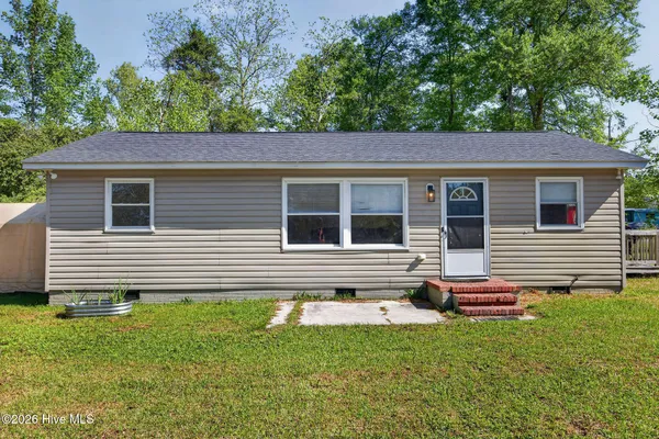 $185,000 | 555 Cedar Street, Bolton, NC 28423
