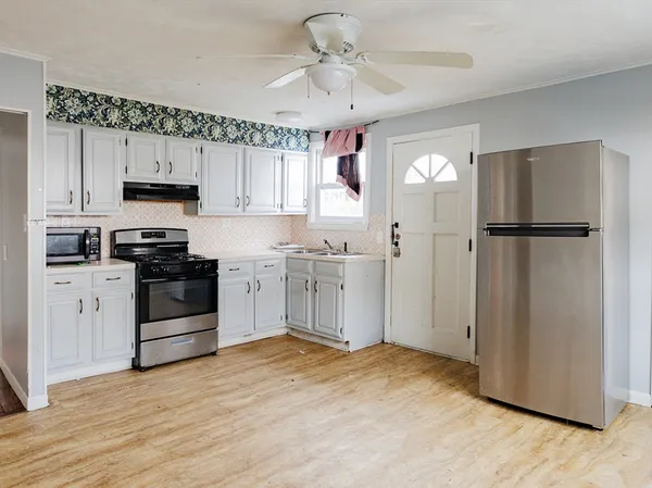 $300,000 | 152 Alden Street, Fall River, MA 02723