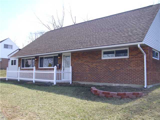 5348 Powell Road Dayton, OH 45424 - Photo 2 of 18