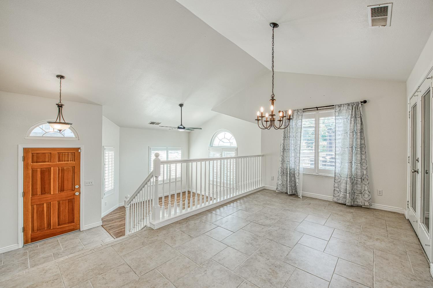 1323 Oak Avenue Clovis, CA 93611 - Photo 11 of 46