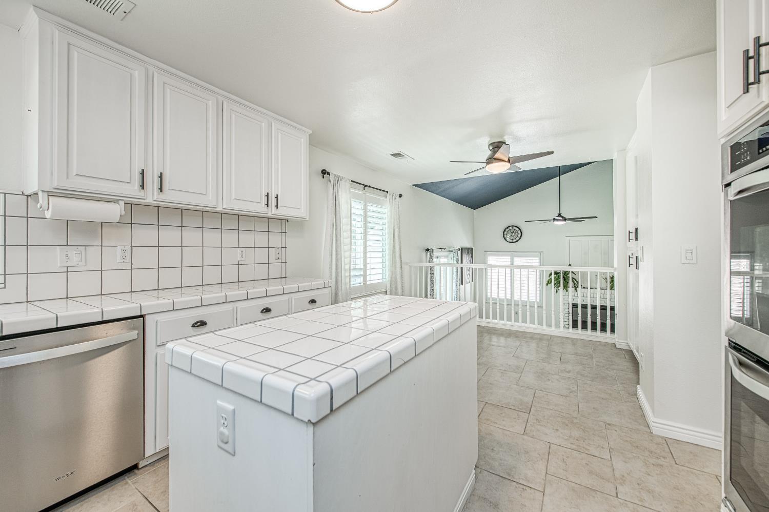 1323 Oak Avenue Clovis, CA 93611 - Photo 16 of 46