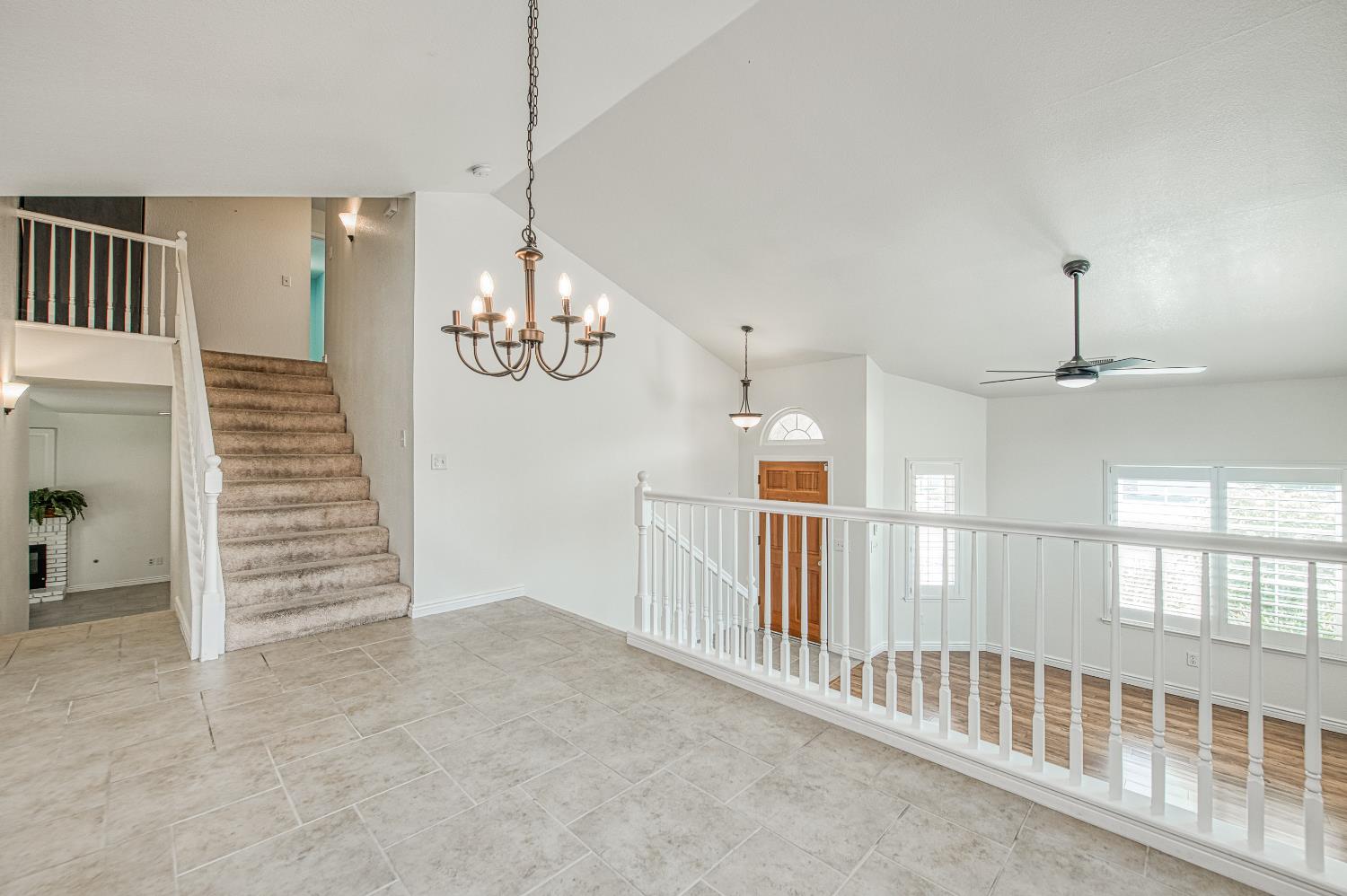 1323 Oak Avenue Clovis, CA 93611 - Photo 10 of 46