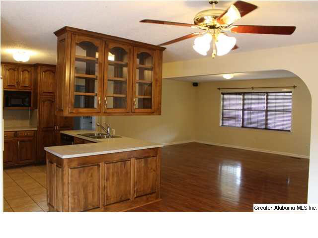 73 Spring Lane Pell City, AL 35125 - Photo 4 of 24