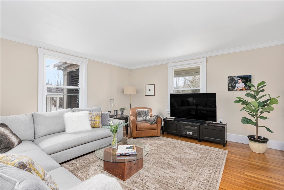 8 Champlin Street Newport, RI 02840 - Photo 12 of 28