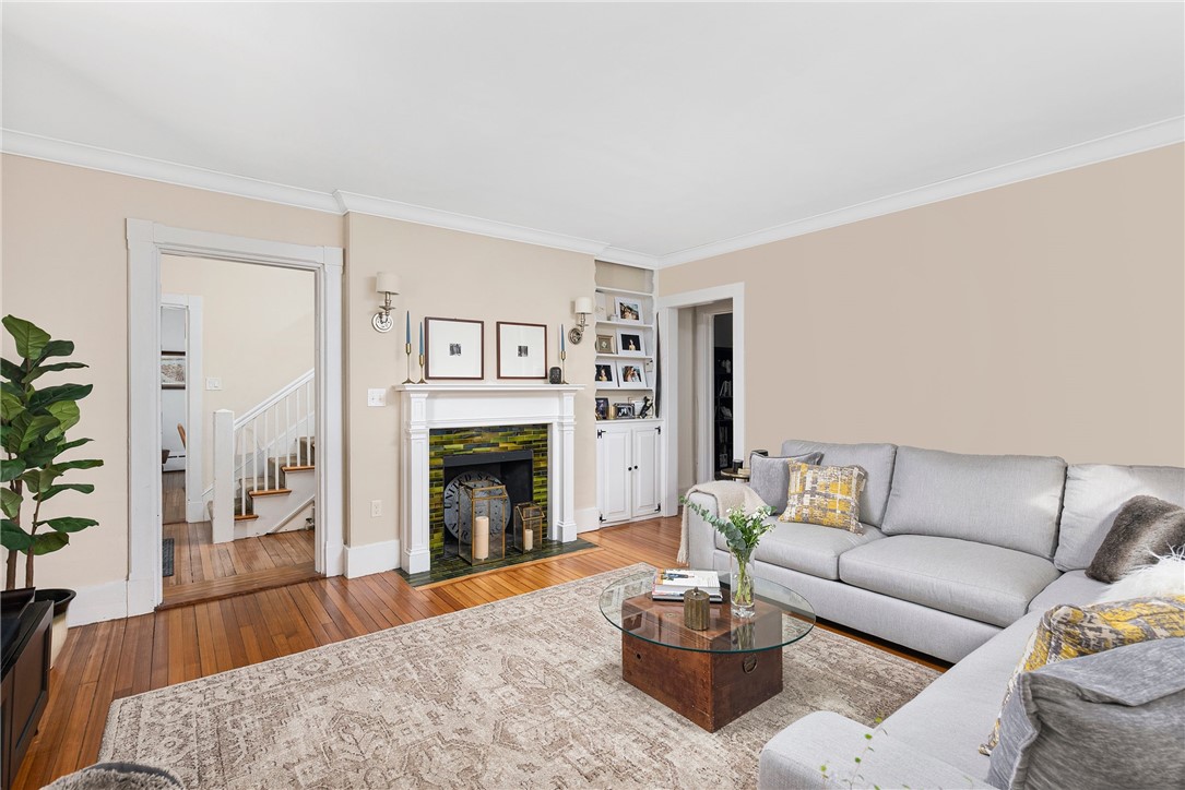 8 Champlin Street Newport, RI 02840 - Photo 13 of 28