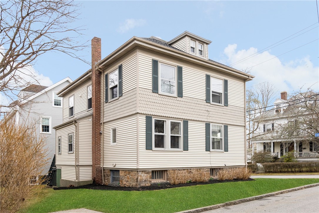 8 Champlin Street Newport, RI 02840 - Photo 28 of 28