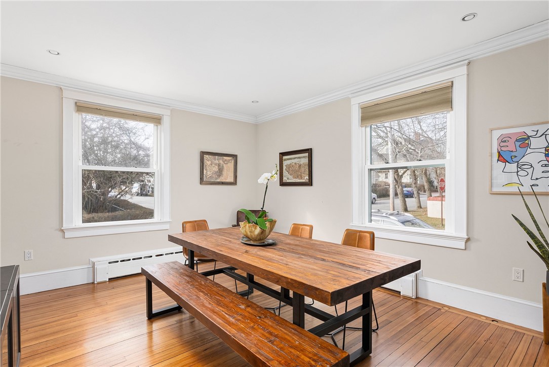 8 Champlin Street Newport, RI 02840 - Photo 8 of 28