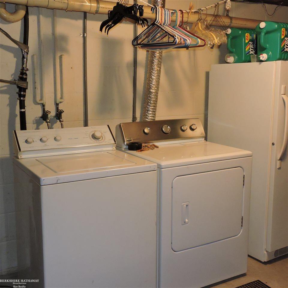5800 Hess Road Vassar, MI 48768 - Photo 33 of 45 Laundry Area