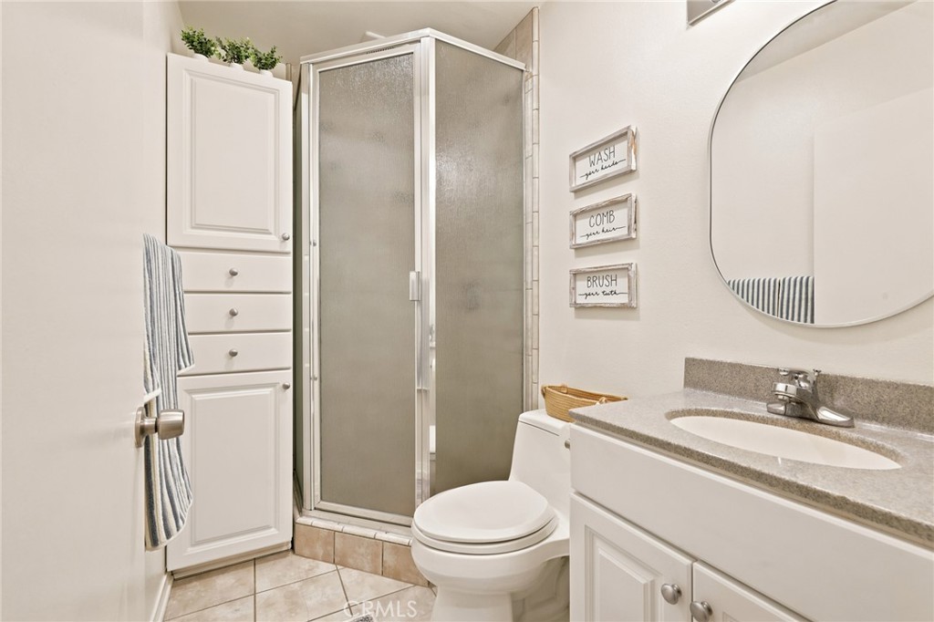 1869 Country Club Road Thousand Oaks, CA 91360 - Photo 16 of 35