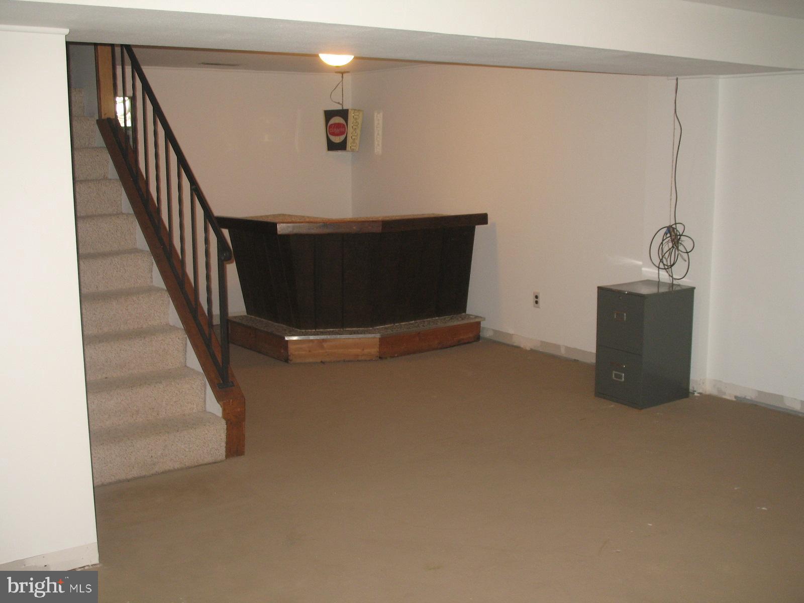 402 South Brownleaf Road Newark, DE 19713 - Photo 32 of 41