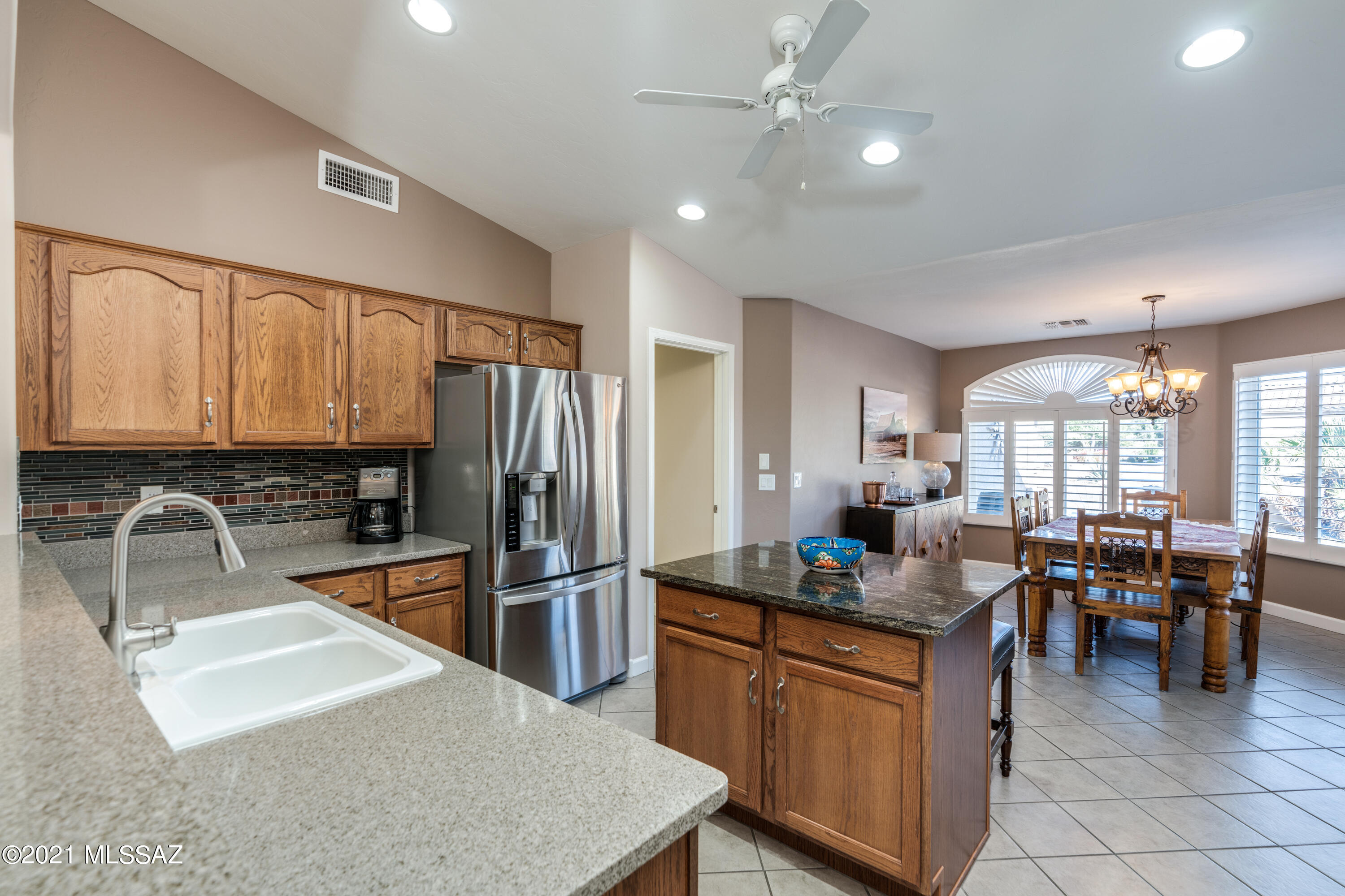 683 North Keyes Road Green Valley, AZ 85614 - Photo 15 of 50
