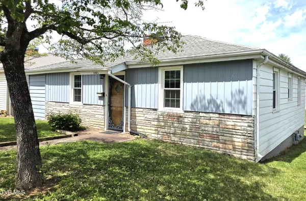 $199,900 | 1401 Garden Road, Elizabethton, TN 37643
