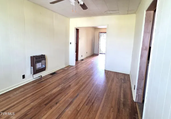 $199,900 | 1401 Garden Road, Elizabethton, TN 37643