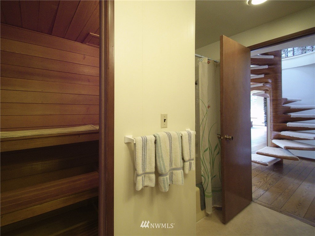 103 Rondale Drive Sequim, WA 98382 - Photo 16 of 35 a view of closet area