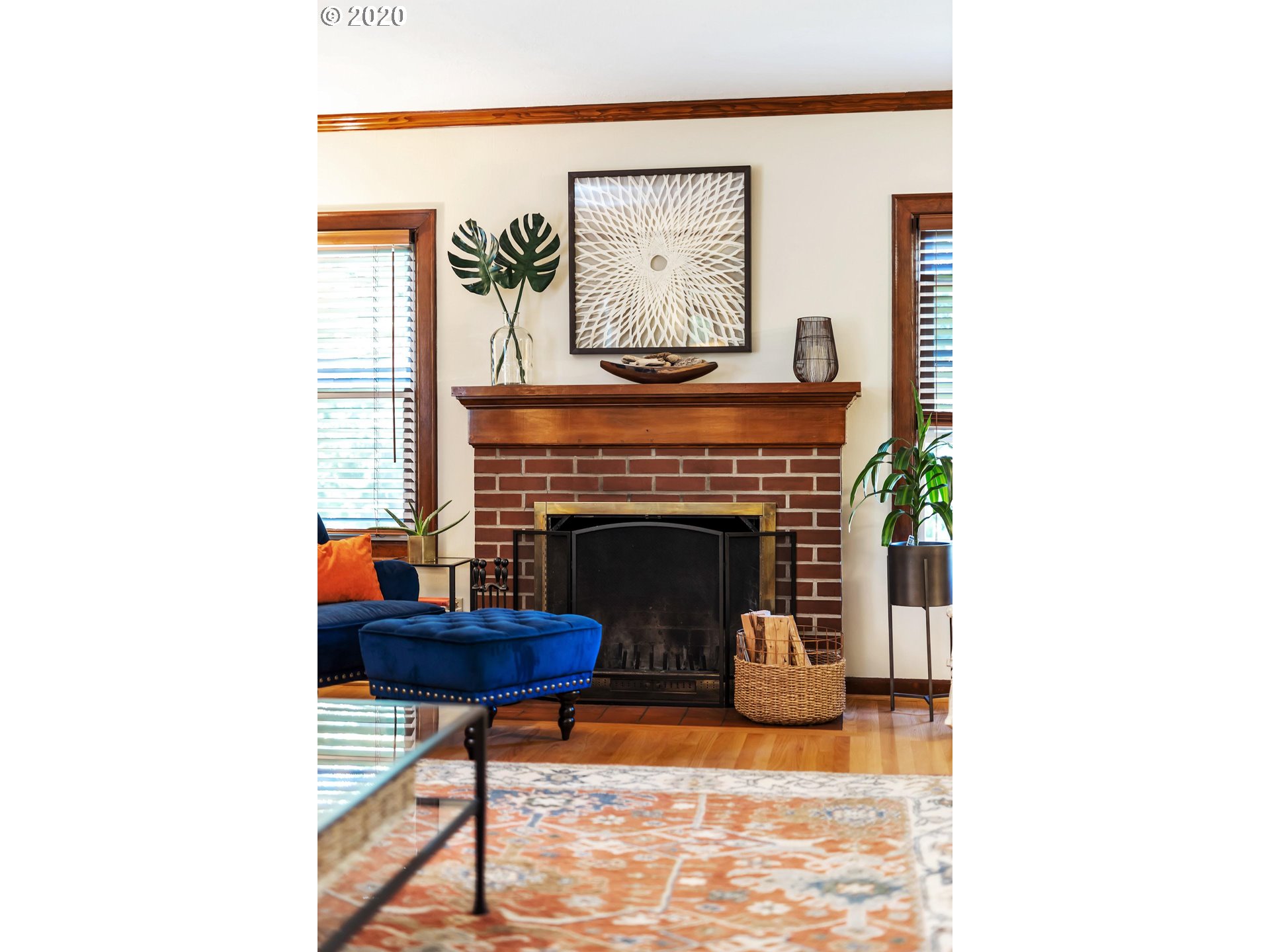 1225 Southwest Taylors Ferry Road Portland, OR 97219 - Photo 7 of 31 Fireplace Wood