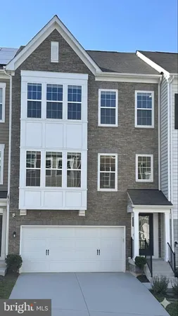 $825,000 | 45008 Graduate Terrace, Ashburn, VA 20147