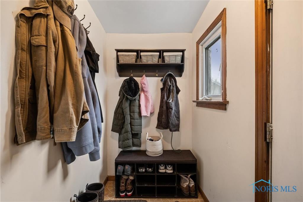 5844 Seaman Road Oregon, OH 43616 - Photo 22 of 26 Gallery Image 22