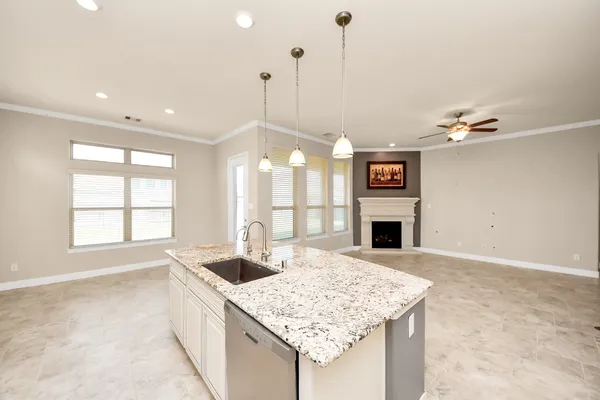 $2,600 | 7022 Albion Falls Trail, Spring, TX 77379