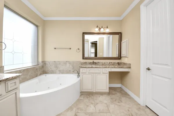 $2,600 | 7022 Albion Falls Trail, Spring, TX 77379