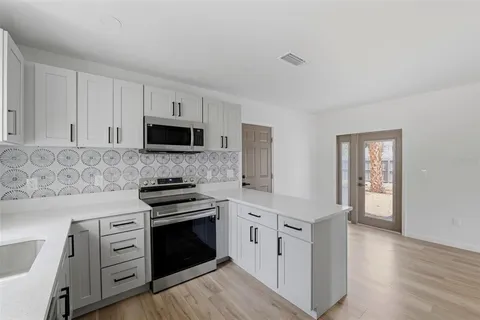 $1,595,000 | 3030 5th Street North, St. Petersburg, FL 33704
