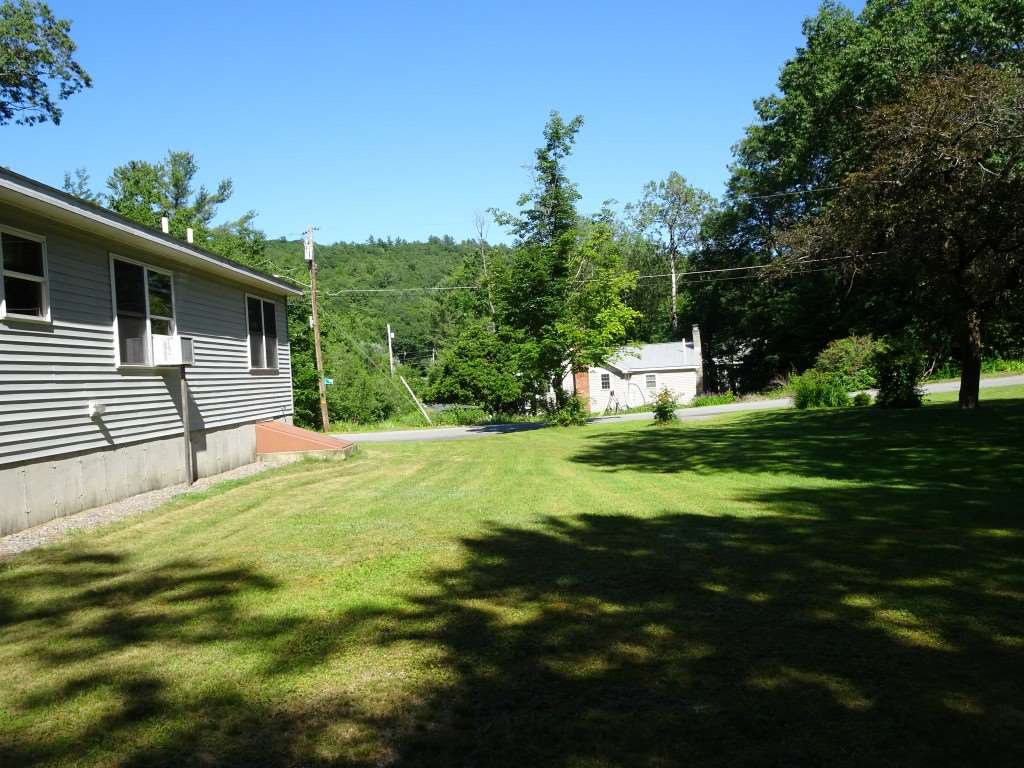 1157 Roxbury Road Keene, NH 03431 - Photo 2 of 22