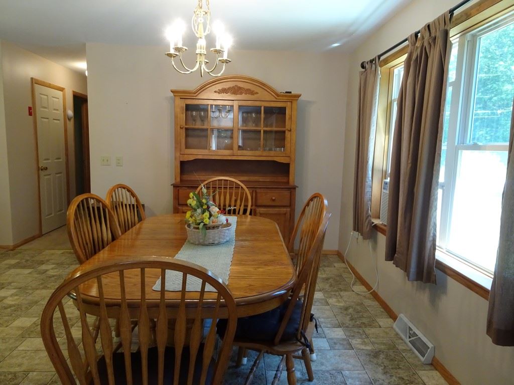 1157 Roxbury Road Keene, NH 03431 - Photo 8 of 22