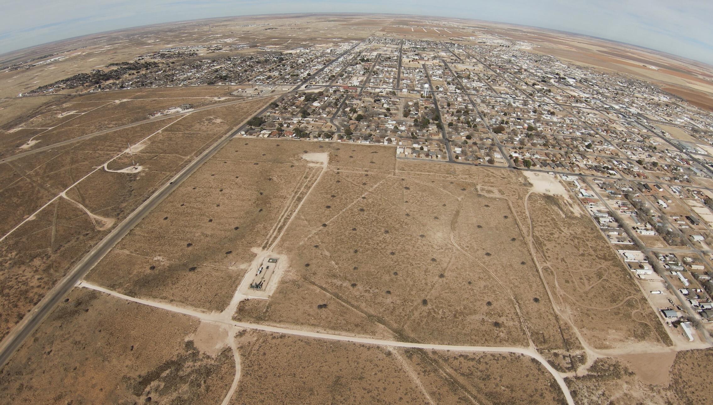 190 Blk G Sec Seminole, TX 79360 - Photo 4 of 4 view of sky