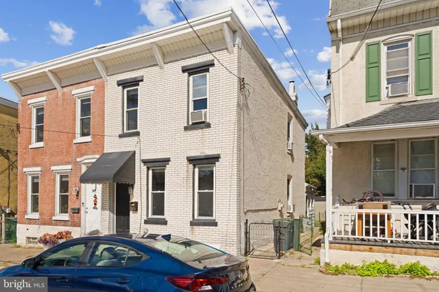 $359,000 | 345 Hall Street, Phoenixville, PA 19460