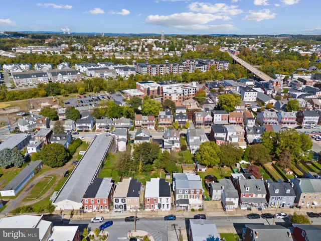 $359,000 | 345 Hall Street, Phoenixville, PA 19460