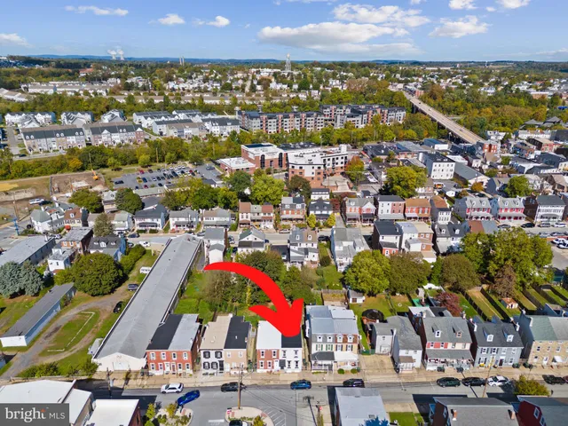 $359,000 | 345 Hall Street, Phoenixville, PA 19460