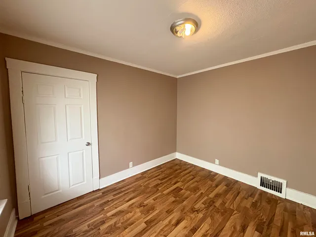 $79,900 | 1815 North Sheridan Road, Peoria, IL 61604