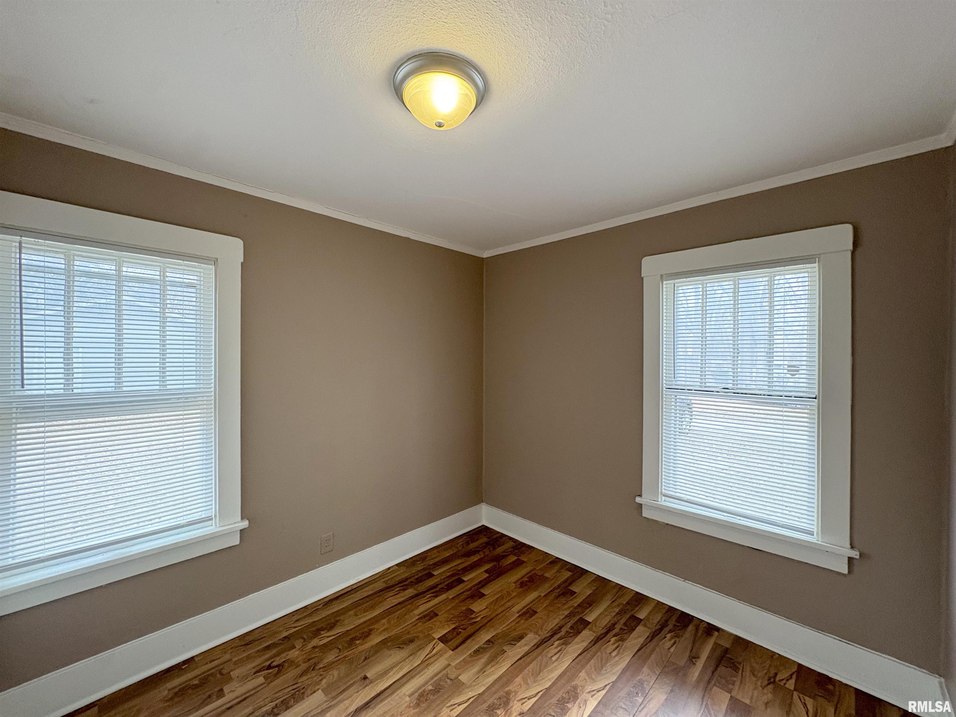 1815 North Sheridan Road Peoria, IL 61604 - Photo 18 of 35