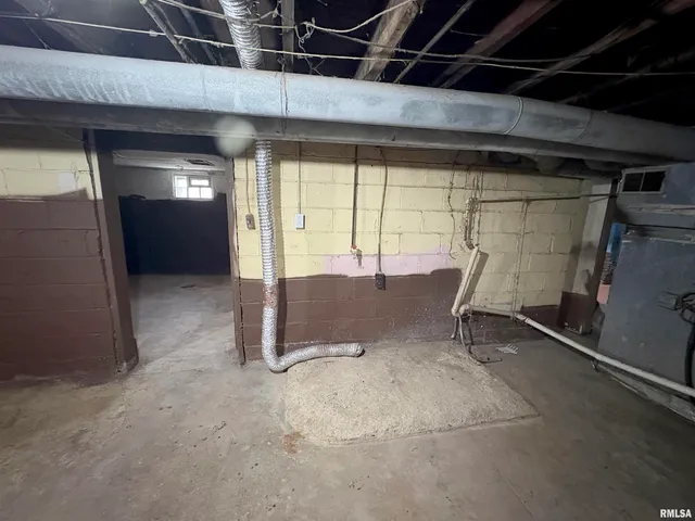 $79,900 | 1815 North Sheridan Road, Peoria, IL 61604