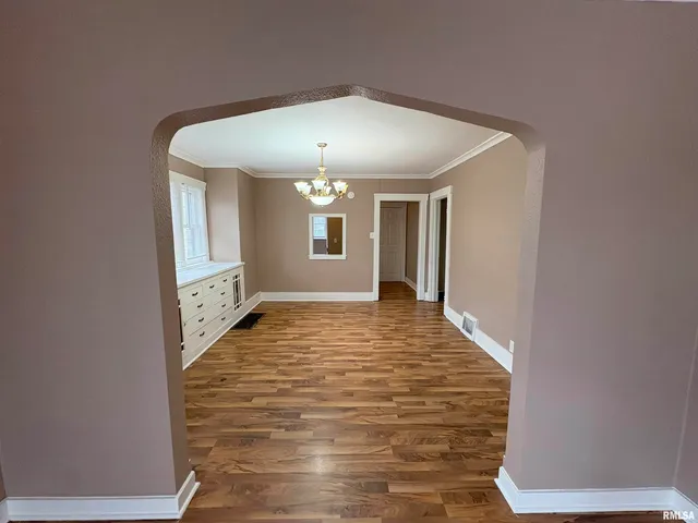 $79,900 | 1815 North Sheridan Road, Peoria, IL 61604