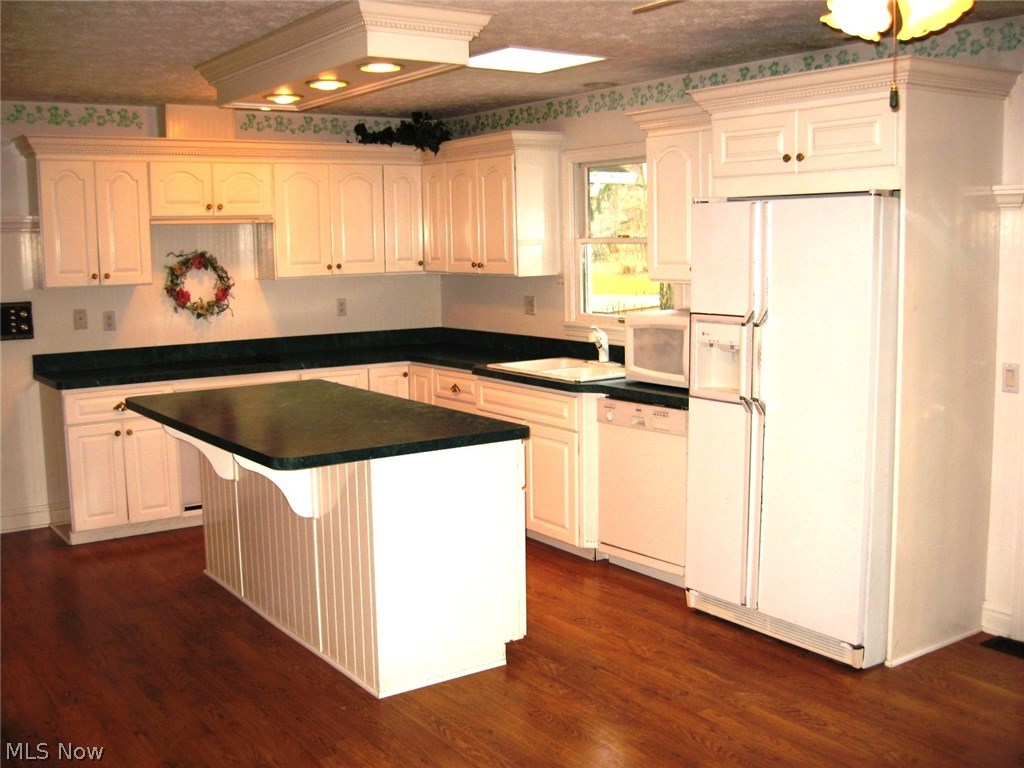 3986 State Road Medina, OH 44256 - Photo 2 of 32