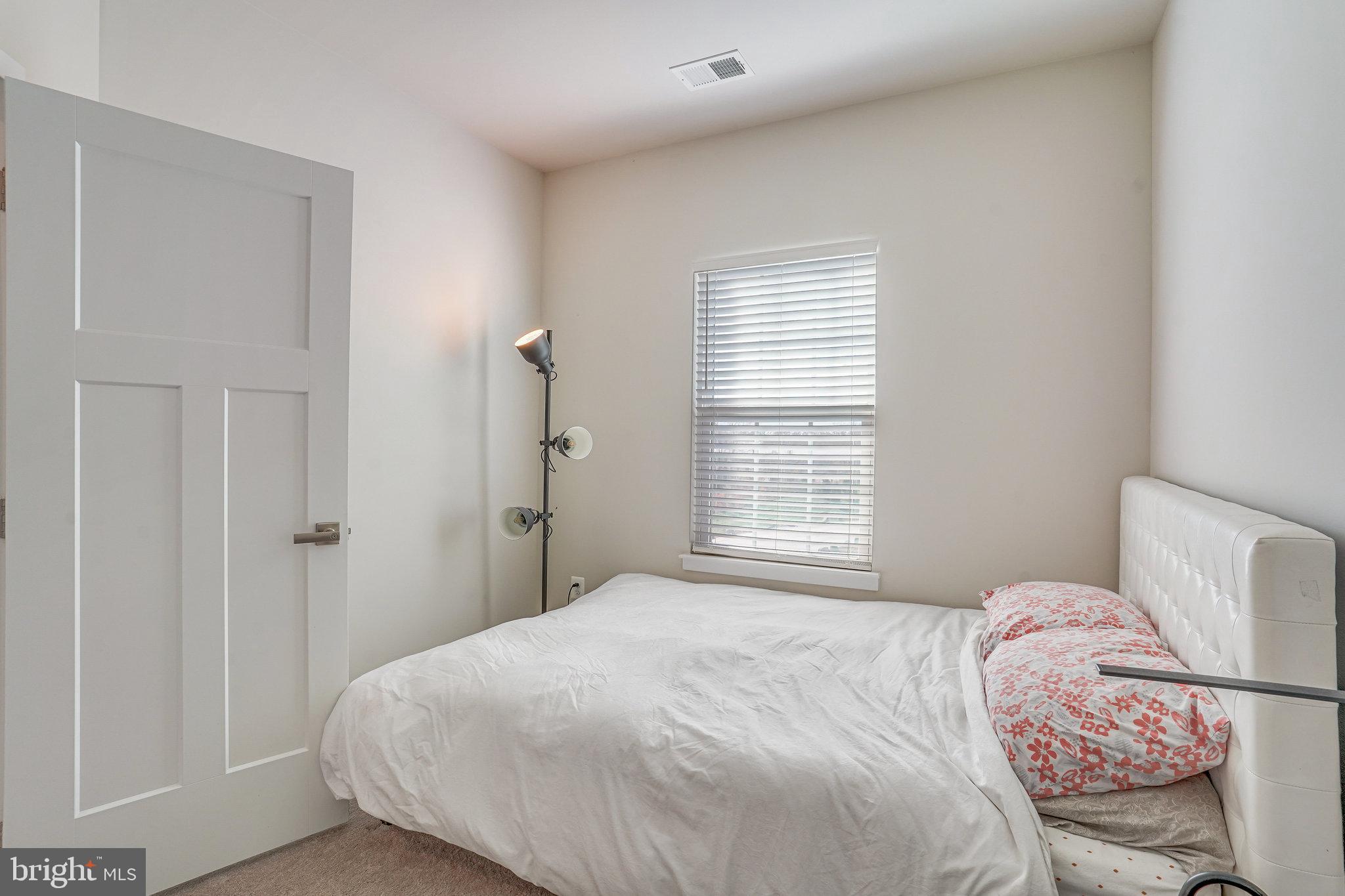 11360 Willow Green Circle Manassas, VA 20109 - Photo 14 of 22