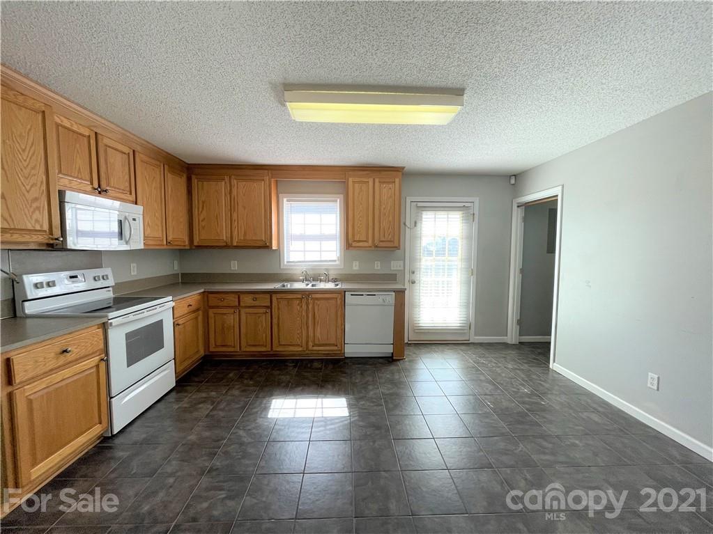3495 Ritchie Road, Unit 23 Lincolnton, NC 28092 - Photo 13 of 37 Gallery Image 13