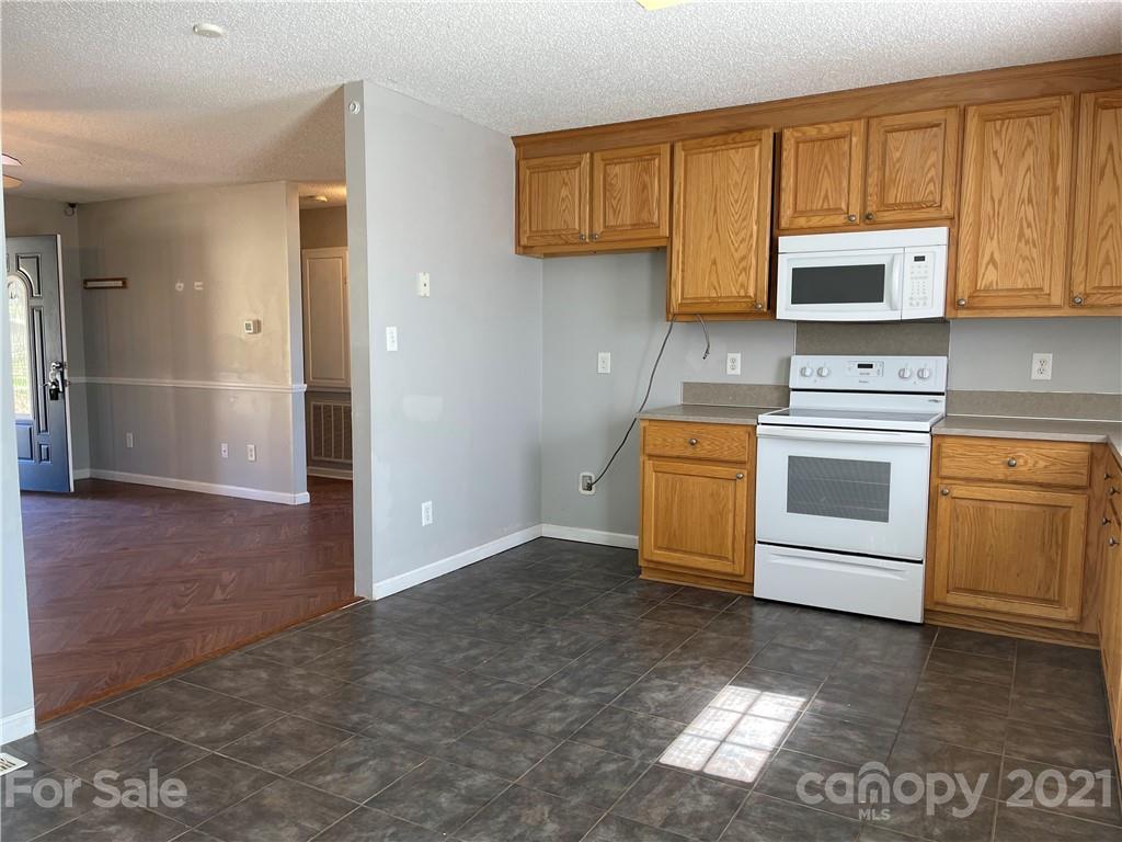 3495 Ritchie Road, Unit 23 Lincolnton, NC 28092 - Photo 15 of 37 Gallery Image 15