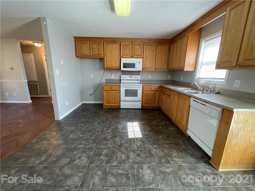3495 Ritchie Road, Unit 23 Lincolnton, NC 28092 - Photo 16 of 37 Gallery Image 16