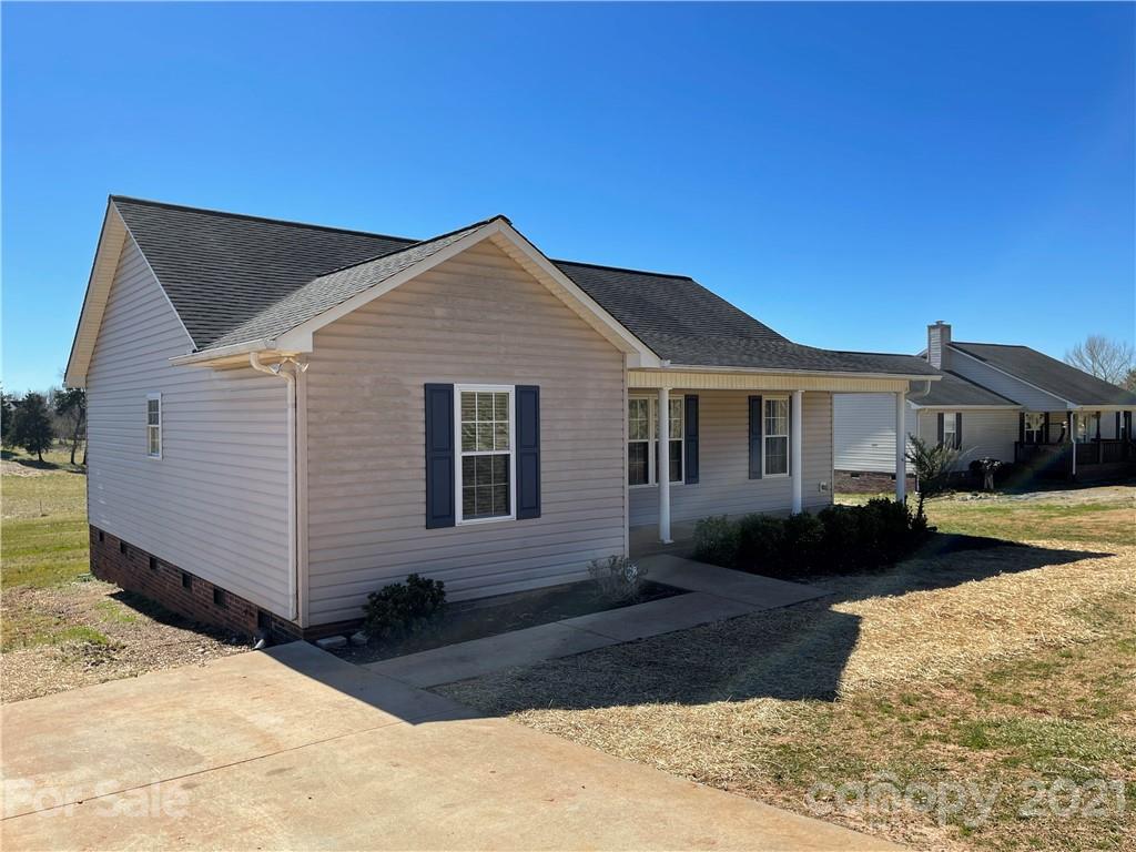 3495 Ritchie Road, Unit 23 Lincolnton, NC 28092 - Photo 3 of 37 Gallery Image 3