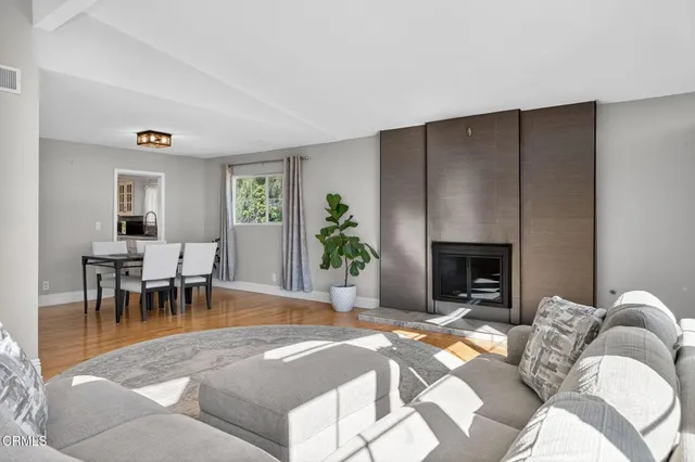 $1,275,000 | 1675 Calle Artigas, Thousand Oaks, CA 91360