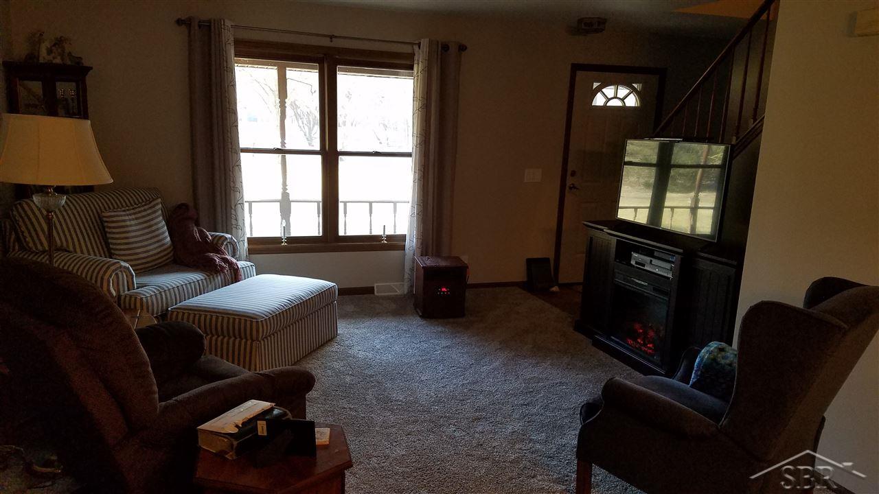 11640 Baldwin Road Chesaning, MI 48616 - Photo 3 of 18 31373665-2.JPG