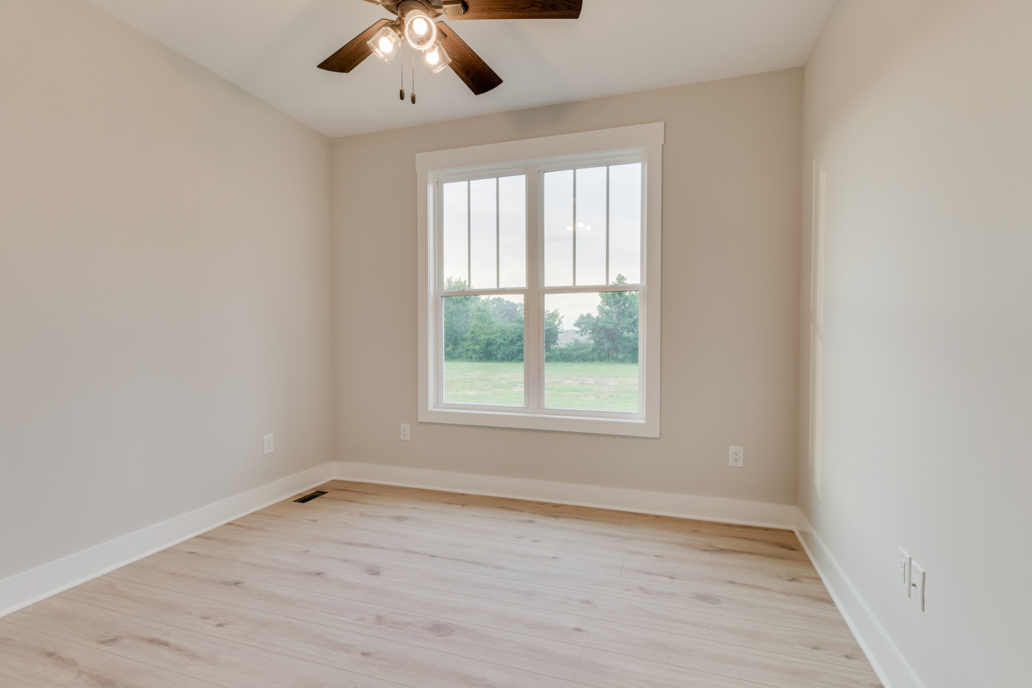 5054 Mt Zion Road Springfield, TN 37172 - Photo 17 of 33
