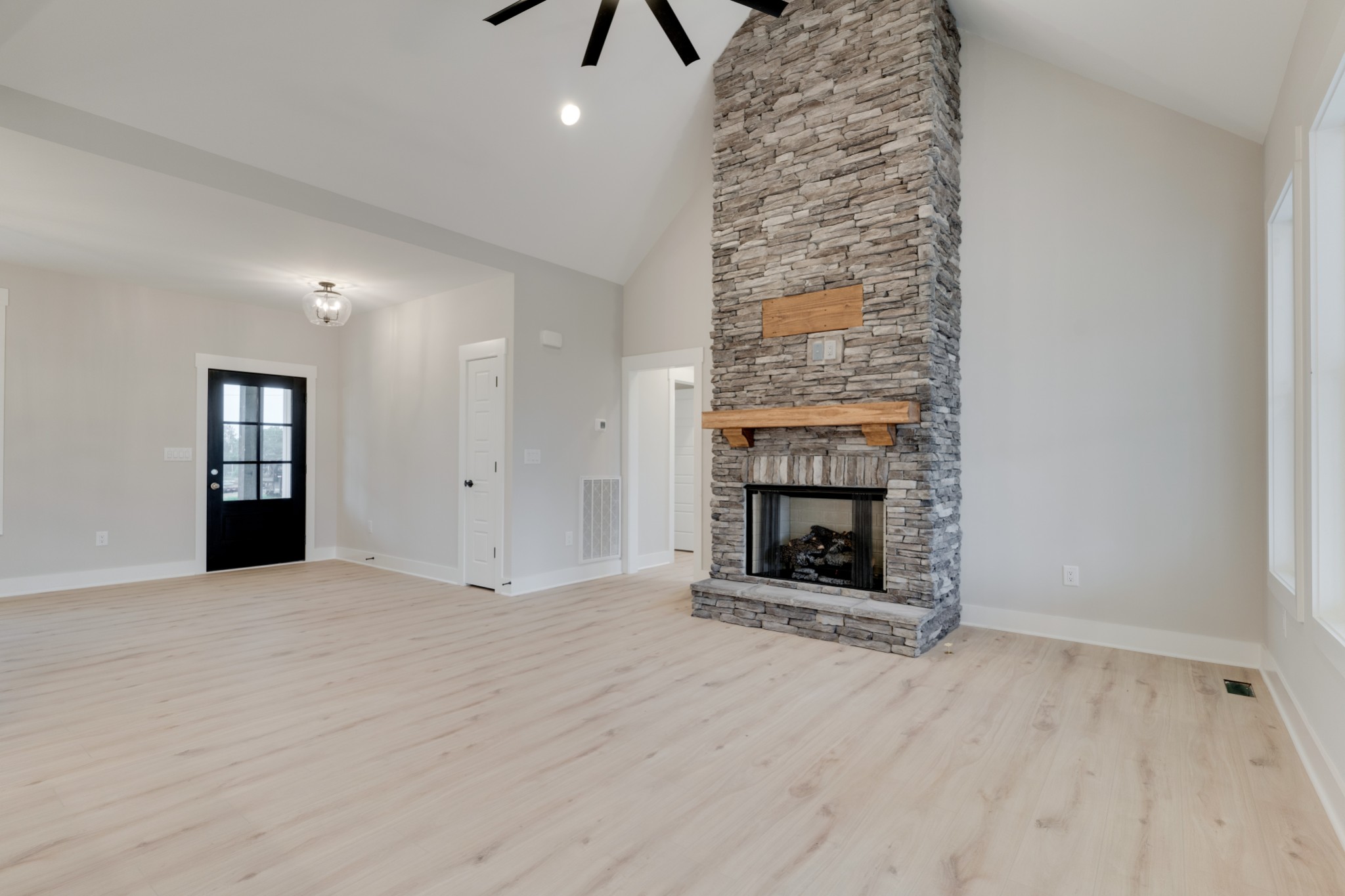 5054 Mt Zion Road Springfield, TN 37172 - Photo 10 of 33