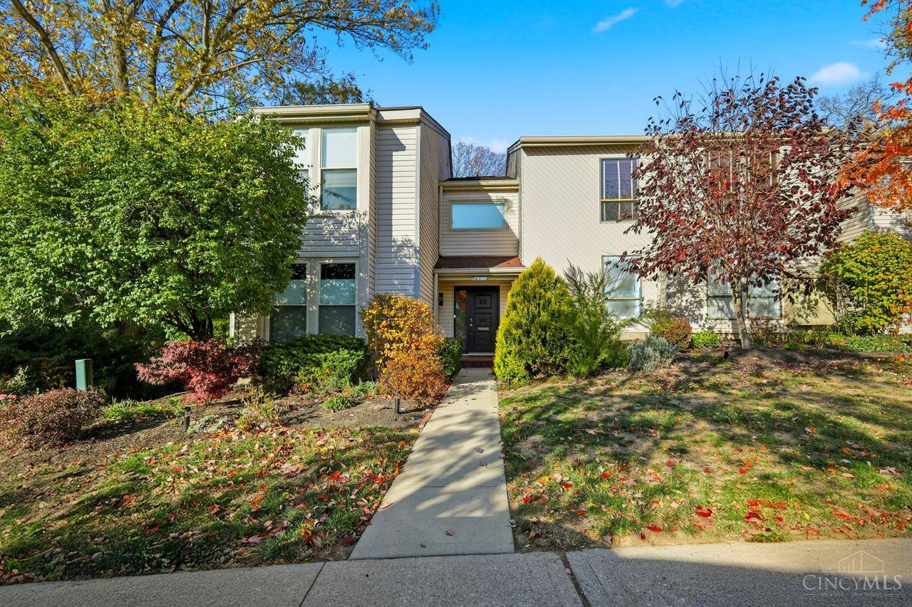7266 East Galbraith Road, Unit 8 Cincinnati, OH 45243 - Photo 1 of 29 Gallery Image 1