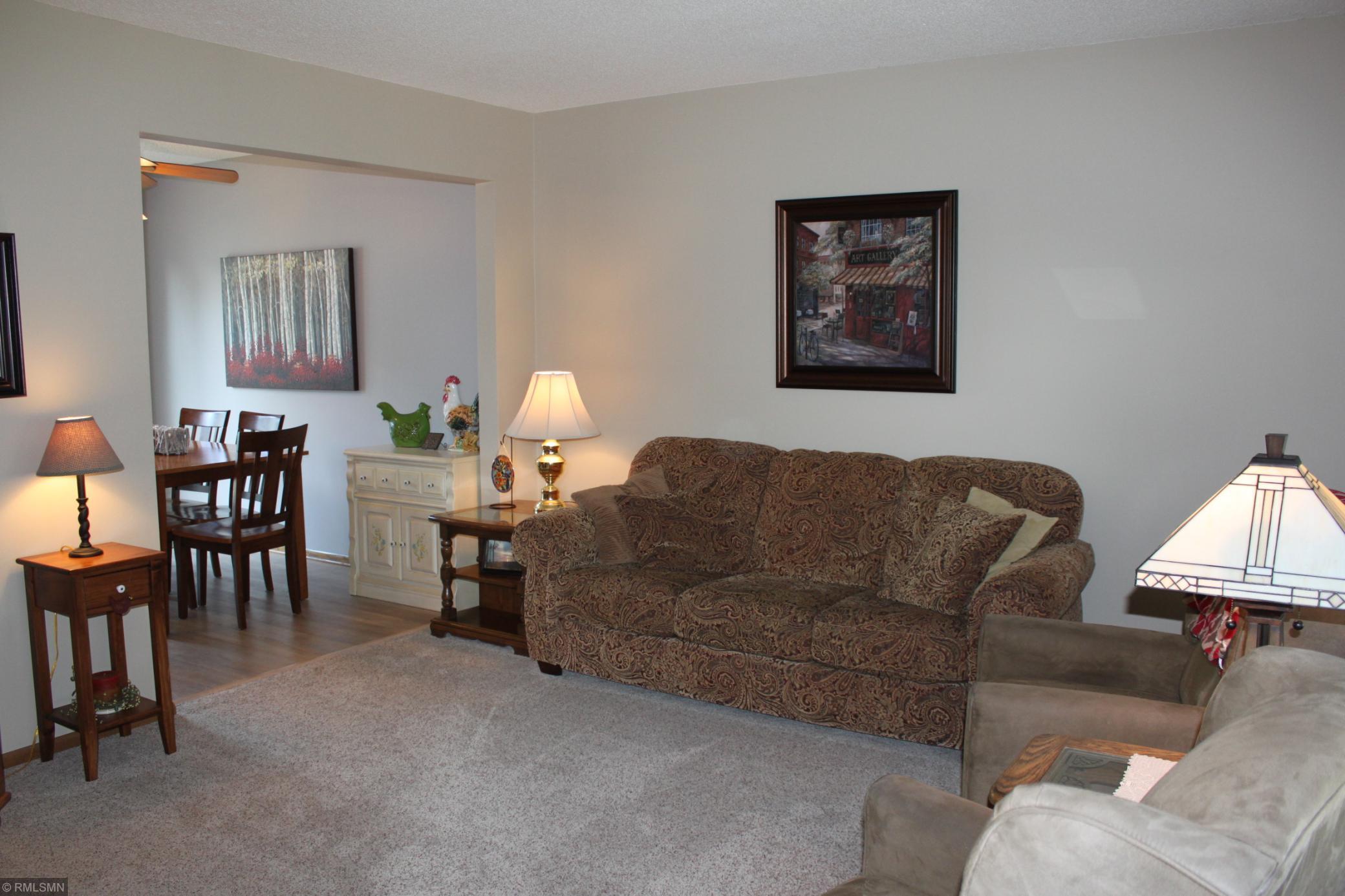 2861 24th Street Northwest Rochester, MN 55901 - Photo 2 of 22 Gallery Image 2