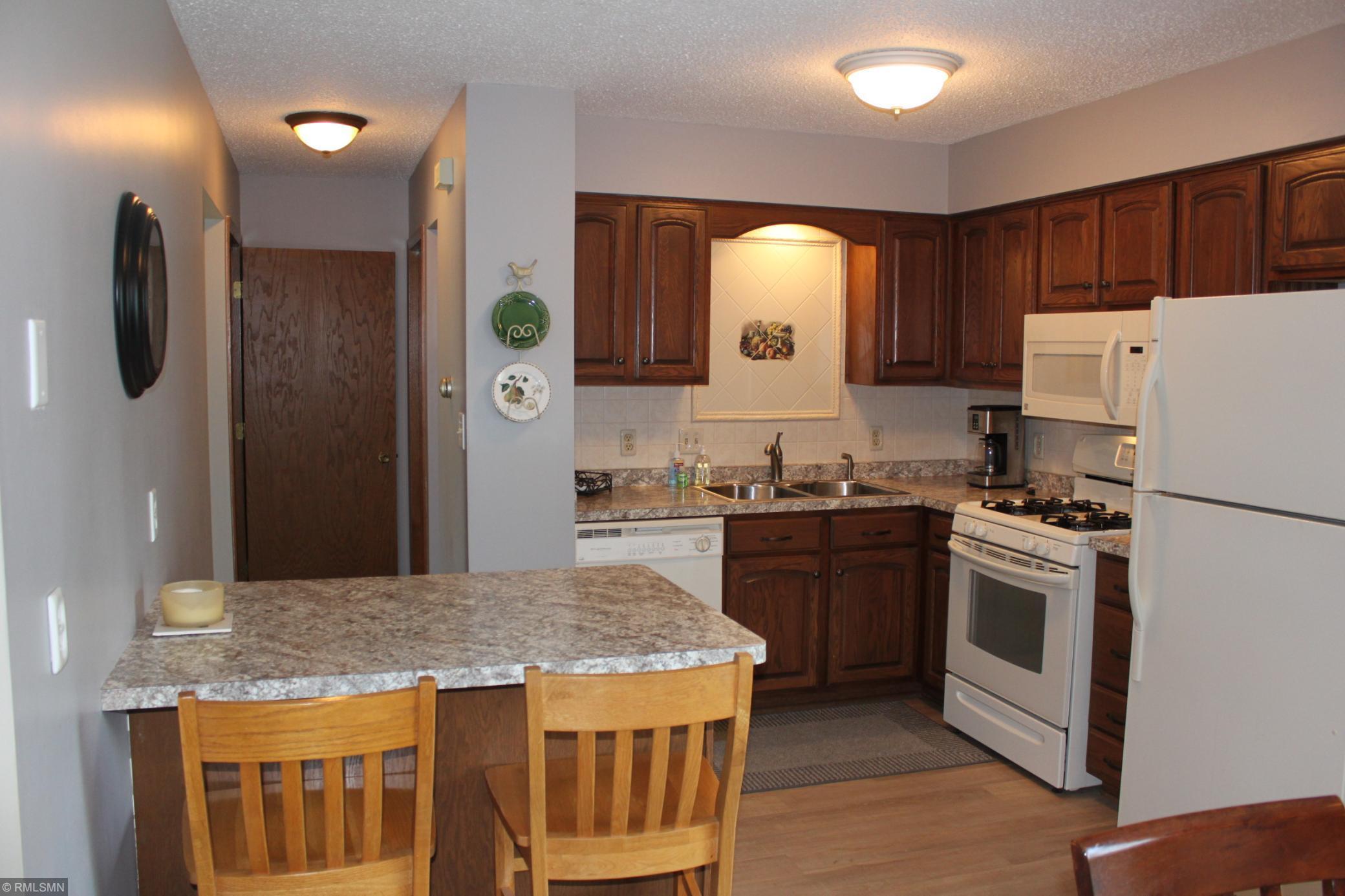 2861 24th Street Northwest Rochester, MN 55901 - Photo 6 of 22 Gallery Image 6